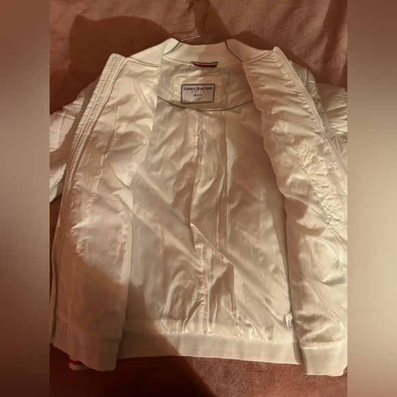 Tommy Hilfiger Quilted Jacket - Picture 9 of 9